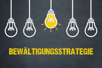 Bewältigungsstrategie / Tafel mit Glühbirnen