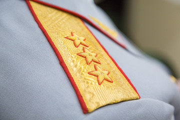 general shoulder straps