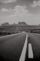 Sur les routes vers Monument Valley Réserve des Navajos