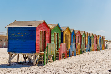Naklejka premium Bunte Strandhäuser, Muizenberg, Kapstadt, Südafrika