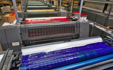 Printing machine cylinders and printing ink pot