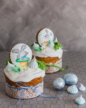 Easter Cakes Decorated With Nest And Eggs - Traditional Kulich, Paska Easter Bread