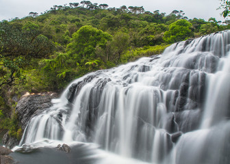 Obraz premium waterfall, Sri lanka