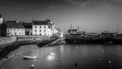 Fototapeta premium winter in st monans fishing village, fife, scotland. 2020