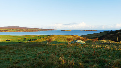 Fototapeta na wymiar Beautiful coastline and farm in Scotland