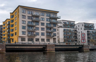 Naklejka premium Stockholm sleeping area, residential buildings on the canal