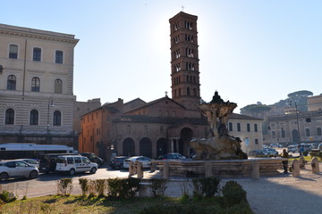 Fototapeta na wymiar Bocca della Verità chiesa santa maria in cosmedin Roma