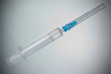 Medical injection syringe