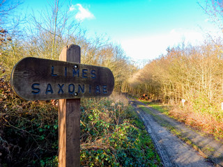 railroad crossing sign
