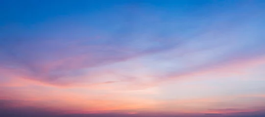 Foto op Plexiglas zonsondergang hemel met wolken achtergrond © Hide_Studio