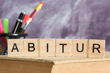 Schule, Tafel und das Abitur