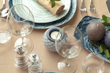 Obraz na płótnie Canvas Table setting in restaurant with stylish decorations