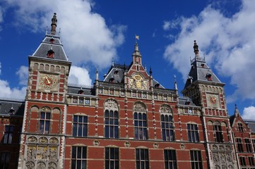 Fototapeta na wymiar the cityscape of amsterdam, the netherlands