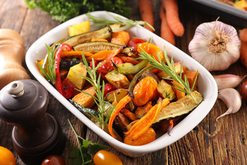 roasted vegetable, tomato, bell pepper, zucchini, aubergine