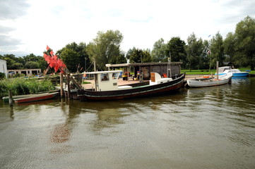Fototapeta premium Mönkebude, Fischerhafen und Marina am Stettiner Haff 