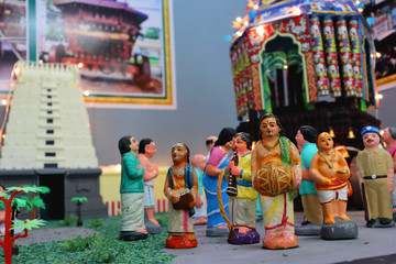 Obraz na płótnie Canvas Golu dolls in temple with instruments