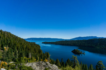 Fototapeta na wymiar Beautiful view of Emerald Bay in Lake Tahoe, California.