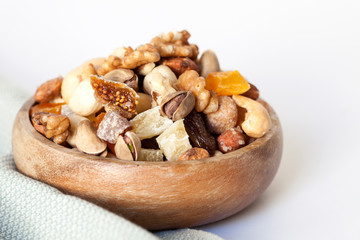 mixed nuts and dried fruits
