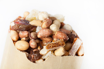 mixed nuts and dried fruits