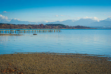 See und Berge im Winter - Chiemsee