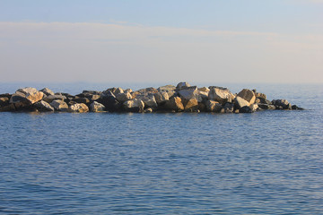 Fototapeta premium panorama with stones and rocks in the sea