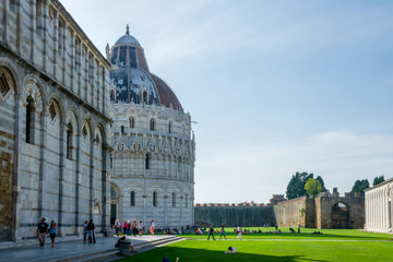 Fototapeta na wymiar San Giovanni Baptistery, Pisa, Piazza del Duomo, Tuscany, Italy