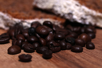 Kaffeebohnen Kaffee mit Kuchen