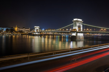 Szechenyi Chain Bridge on the Danube river at night. Budapest, Hungary.