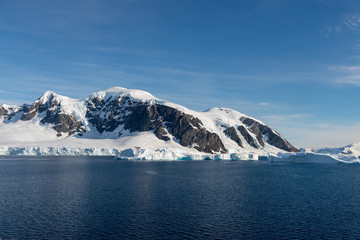 Fototapeta na wymiar Antarctic landscape with iceberg at sea