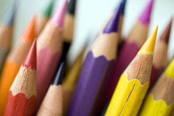 Obraz premium Color pencils with a blurry background