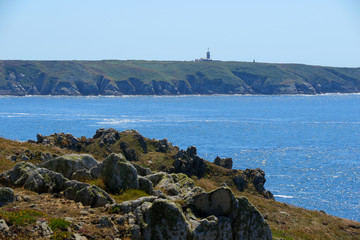 Fototapeta na wymiar Pointe du Raz as seen from the Pointe du Van in the west of France, Brittany