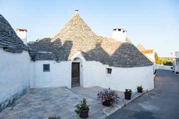 traditional trulli houses in Alberobello