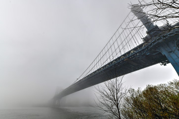 Manhattan Bridge in Fog