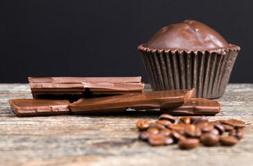 coffee beans and cake