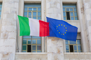flags of European Union and Italy - 314631287