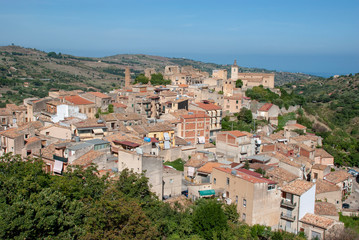 Fototapeta na wymiar Blick über das Dorf Collesano auf der italienischen Insel Sizilien