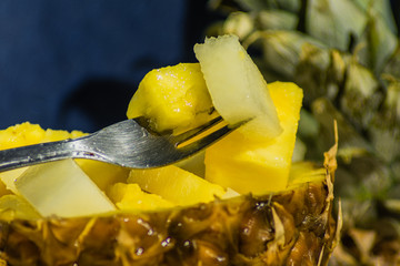 melón y piña frutas refrescantes para el verano