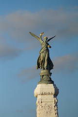 Fototapeta na wymiar Nizza - Le Monument du Centenaire - Siegesgöttin Nike