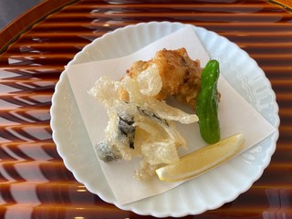 salad with cheese
