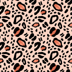 Hand drawn abstract seamless pattern, leopard skin design. Black rosettes on pastel blush pink background. Trendy african wild cat endless print for wallpapers design, textile, clothes.