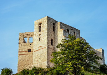 Fototapeta na wymiar Castle Ruins, Kazimierz Dolny, Lublin Voivodeship, Poland