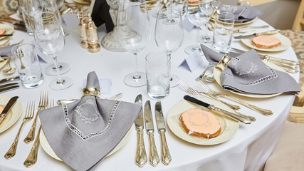 The luxury, elegant wedding reception table arrangement.