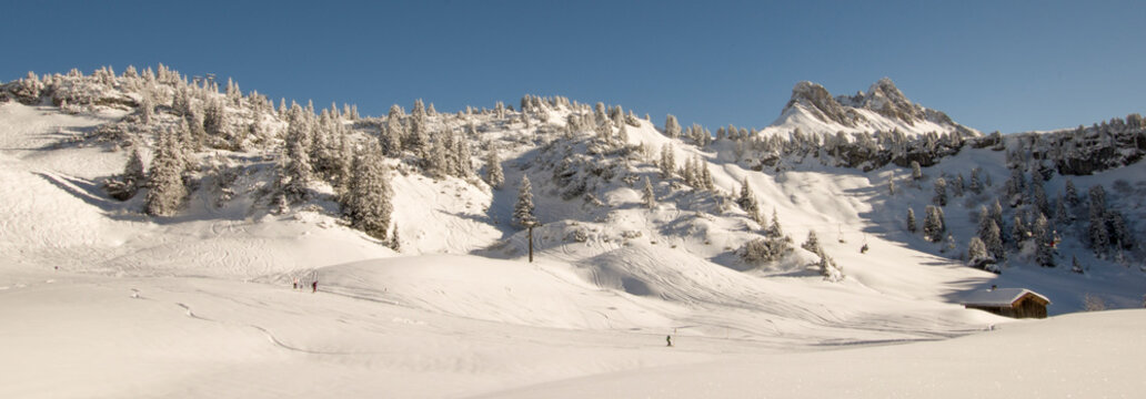 Warth - Hochtannberg -- Schr&ouml;cken -  K&ouml;rbersee - Widdeerstein wunderbare Winterlandschaft