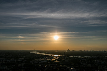 Fototapeta premium Bangkok, Thailand-JAN 03 2020 : Beautiful summer sunset scene in capital city scape