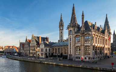 Fototapeta na wymiar Belgium - Cathedral on the Canal - Ghent