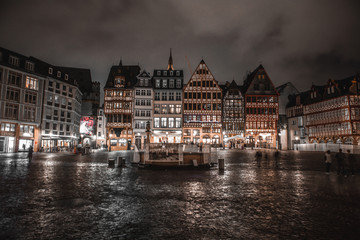 Obraz premium Dom-Römer. The city of old old building in the city of Frankfurt am Main. Old houses and buildings in Germany. 10.01.2020 Frankfurt am Main Germany.