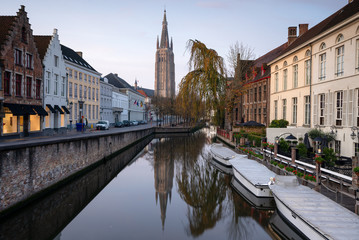 Fototapeta na wymiar Early morning in Bruges, Belgium