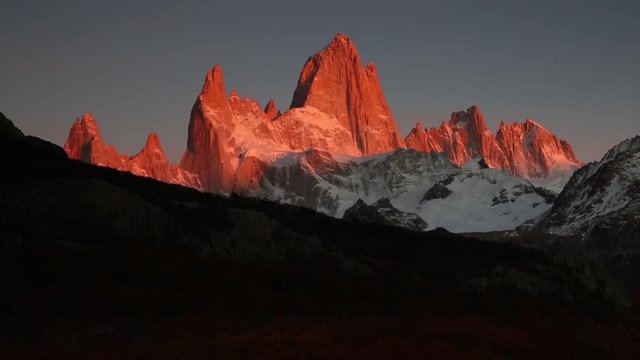 El Chalten Cerro Fitz Roy Sunrise Timelapse Patagonia Argentina Golden Hour Medium