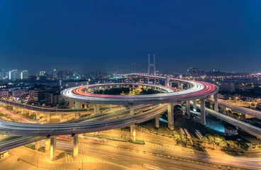 Photo sur Plexiglas Pont de Nanpu Modern bridge at night in Shanghai China.