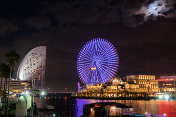 横浜みなとみらいの地区の夜景